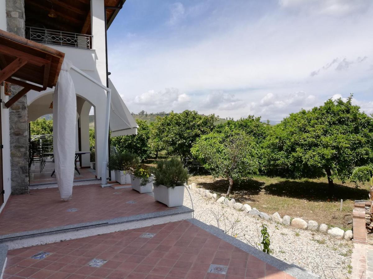 Ludomar Country Residence - Rooms & Apartments Sant'Andrea Apostolo dello Ionio Exterior foto