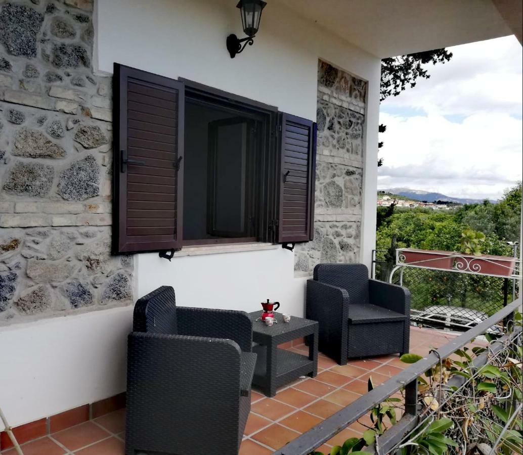 Ludomar Country Residence - Rooms & Apartments Sant'Andrea Apostolo dello Ionio Exterior foto