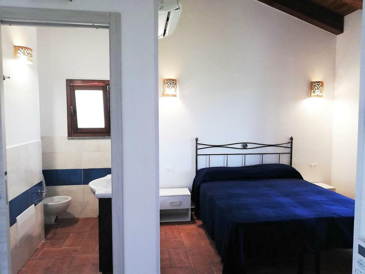 Ludomar Country Residence - Rooms & Apartments Sant'Andrea Apostolo dello Ionio Exterior foto
